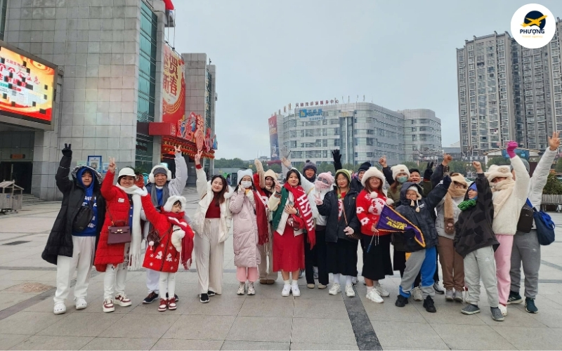 TOUR TRƯƠNG GIA GIỚI - PHƯỢNG HOÀNG CỔ TRẤN – MIÊU TRẠI MẶC NHUNG 5N4Đ