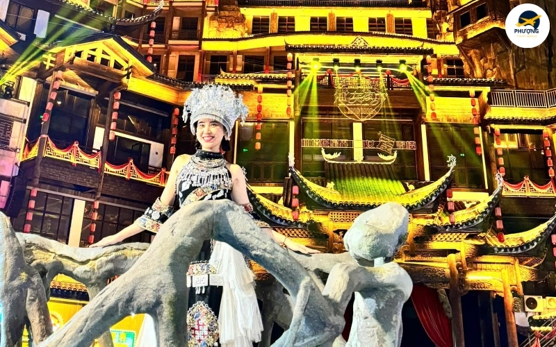 TOUR TRƯƠNG GIA GIỚI - PHƯỢNG HOÀNG CỔ TRẤN – MIÊU TRẠI MẶC NHUNG 5N4Đ